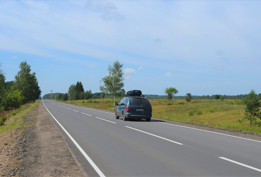 Благодаря нацпроекту дорога к Смоленскому Поозерью полностью отремонтирована