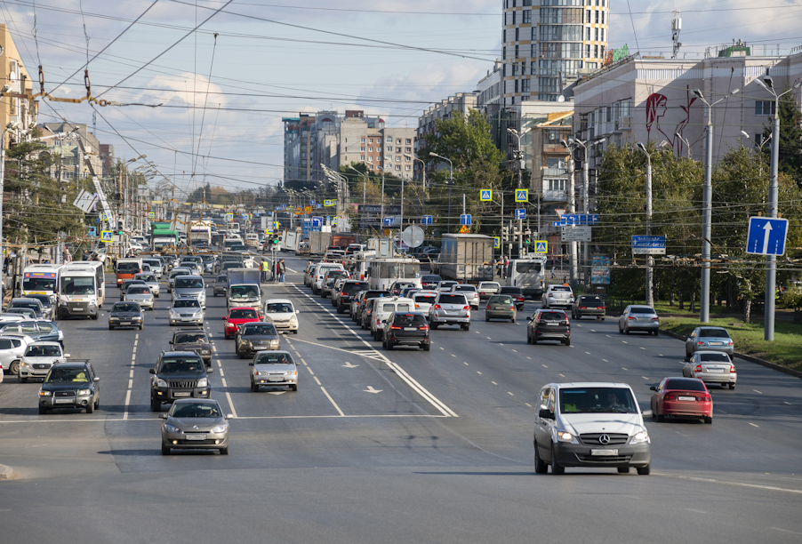 Жители Омской области помогают делать дороги региона безопаснее