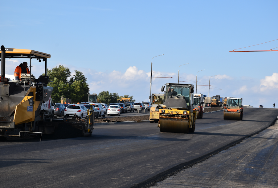 Завершается реконструкция путепровода на улице Малиновского в Ростове-на-Дону