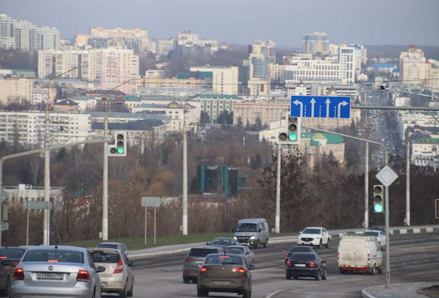 В Белгороде по нацпроекту установят новые светофоры и построят дополнительные автобусные остановки