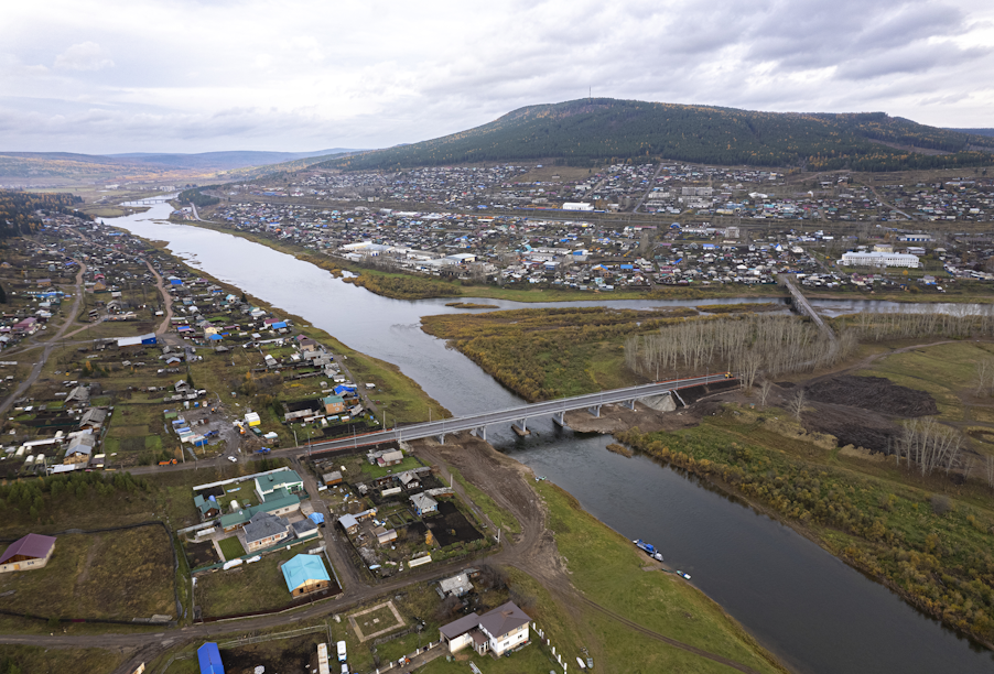 Иркутская область: обновленный мост через реку Куту в Усть-Куте готовят к вводу в эксплуатацию